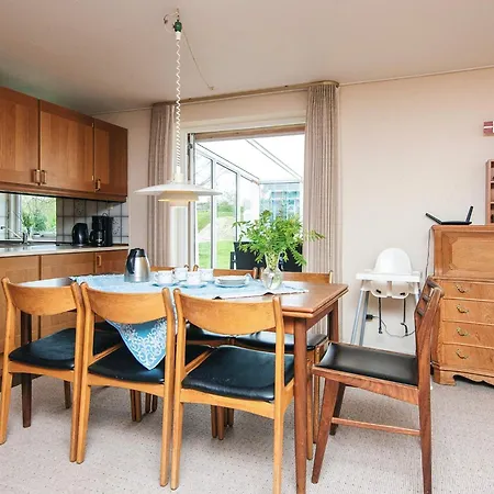 6 Person In Holiday home Glesborg